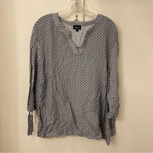 Jones New York Top Women 3X Black White Geometric V-Neck 3/4 Sleeve Rayon Blouse
